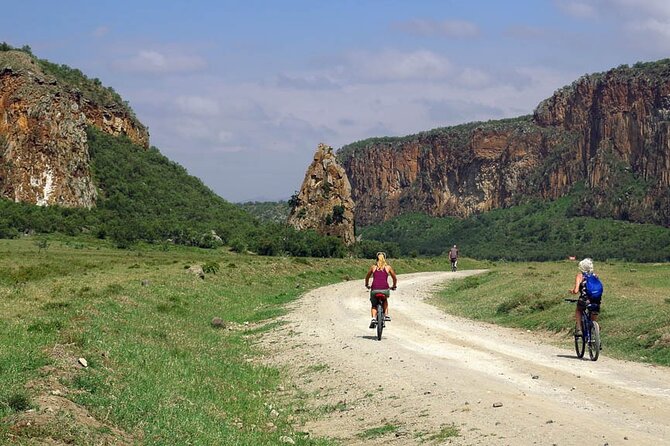 1 Day Bike Tour to Hell’s Gate And Lake Naivasha - Cruising Lake Naivasha at 2:00 p.m.