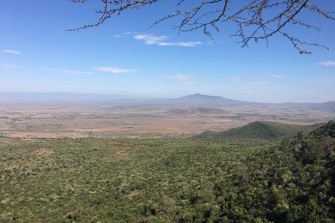 1 Day Hells Gate Biking Safari - Reaching the gorges on foot and by bike
