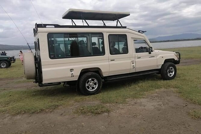 11 Days Private Tour to Explore Amboseli and Samburu - Hell’s Gate: Kenya’s rare walking safari option