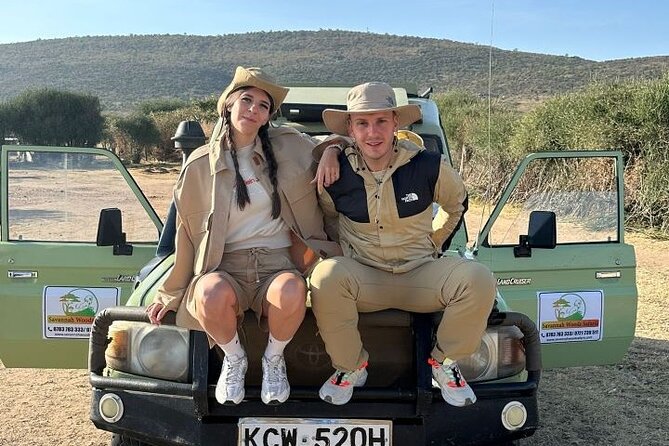 3-Days Maasai Mara unforgettable Adventure- Jeep Private Safari - Day one: arrive, eat, and search the Mara at dusk