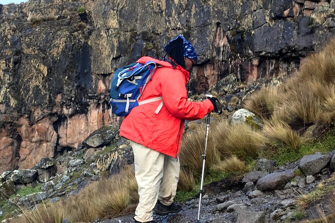 5 Days Mt. Kenya Sirimon route out Chogoria Route with Peak Circuit - Day 4: Point Lenana at dawn, then a long descent
