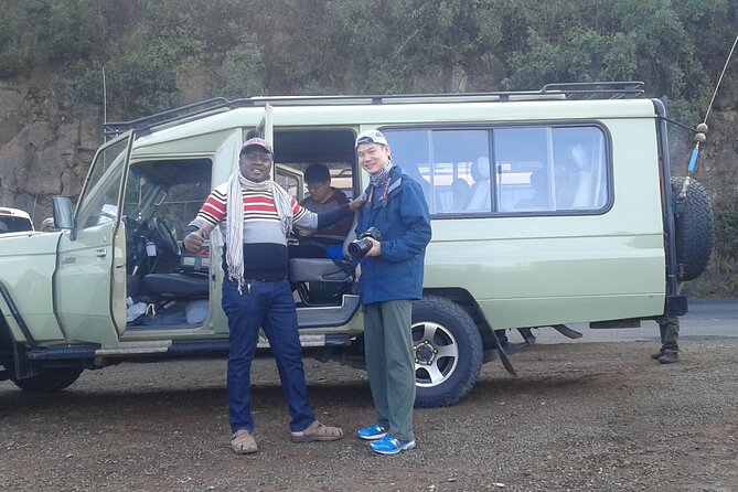 7 Days Private safari to 4 Star lodges using a Jeep - Day 1: The Rift Valley and first Mara game drive
