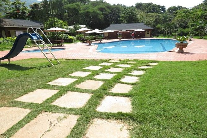 9 days, 8 nights budget Kenya and Tanzania safari - Day 1: Nairobi to Maasai Mara via the Rift Valley