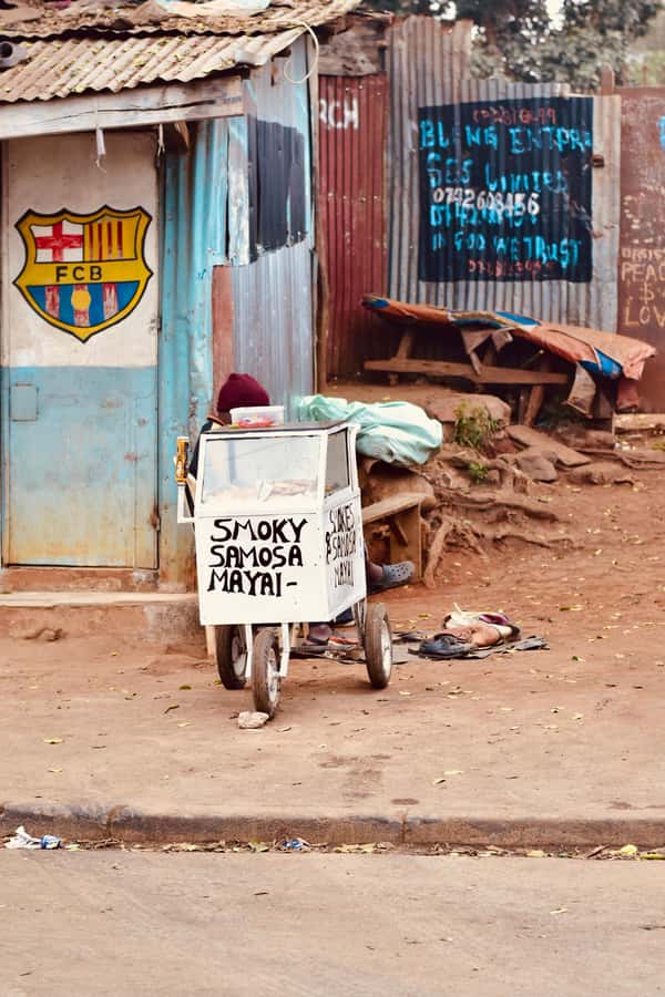 A Visit To KIBERA The Chocolate City. - Food markets and a taste of local routine