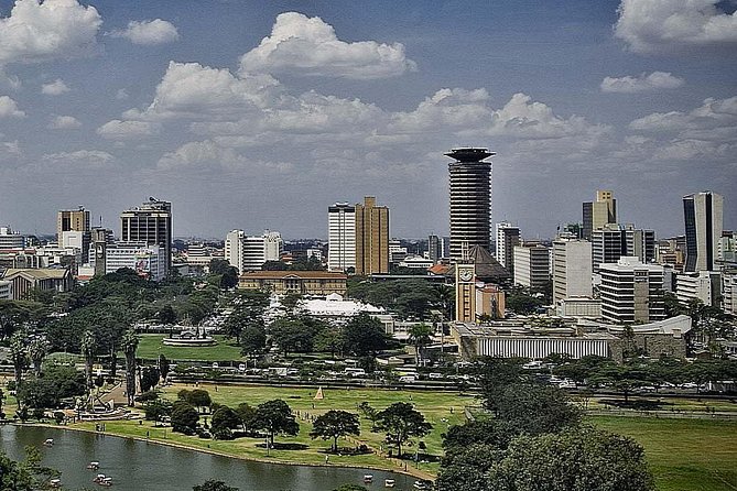Day tour at the Nairobi city center - A useful first look at Nairobi in seven hours