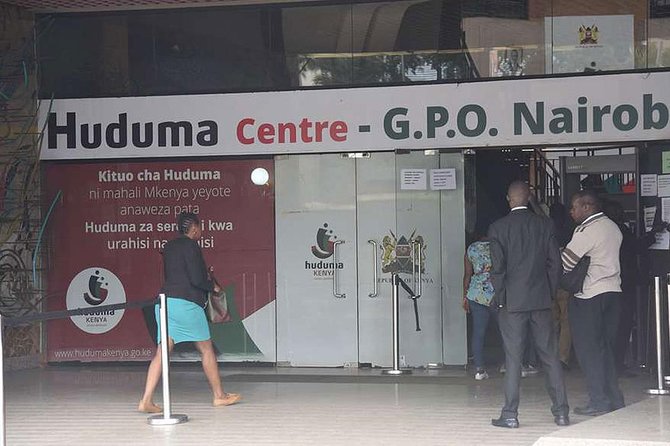 Day tour at the Nairobi city center - Starting with Kenya at the National Museum