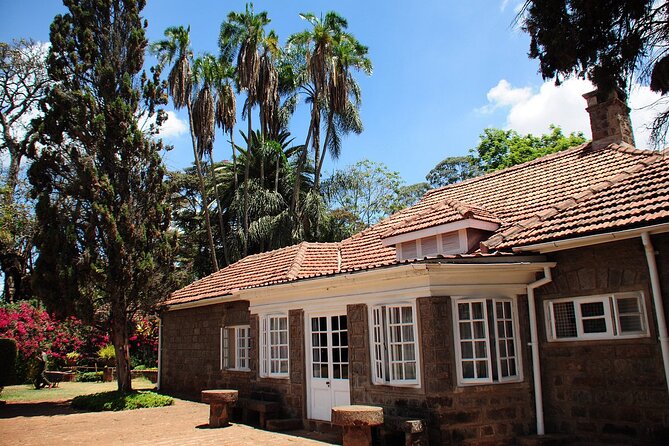 Day Tour Giraffe Center, Karen blixen and Lunch at Carnivore - Three Nairobi experiences in one half-day