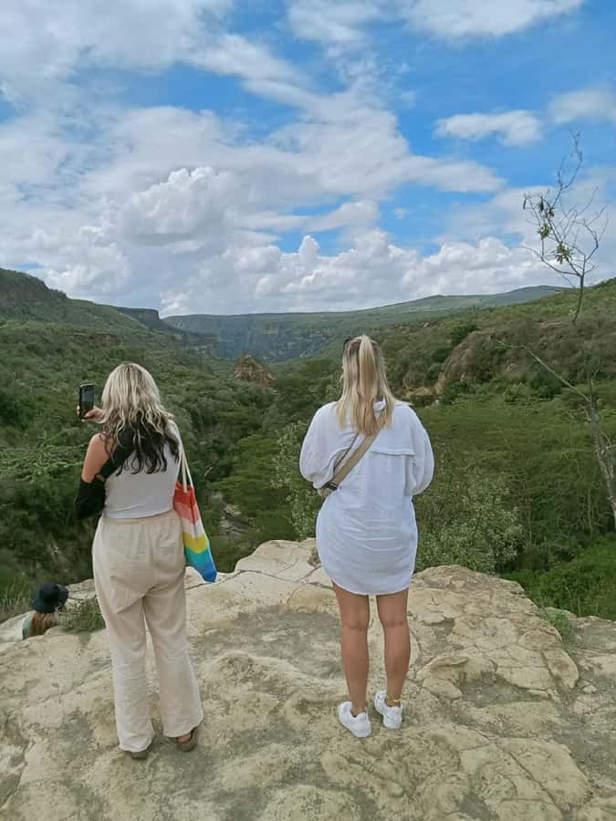 Day Trip: Hell's Gate Bike Ride & Lake Naivasha Boat Ride - Guides, vehicles, and the pace of the day