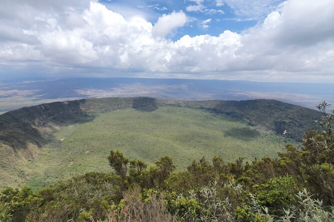 Day Trip to Mt. Longonot with Boat Ride in Lake Naivasha - Lunch and the change of pace at Lake Naivasha