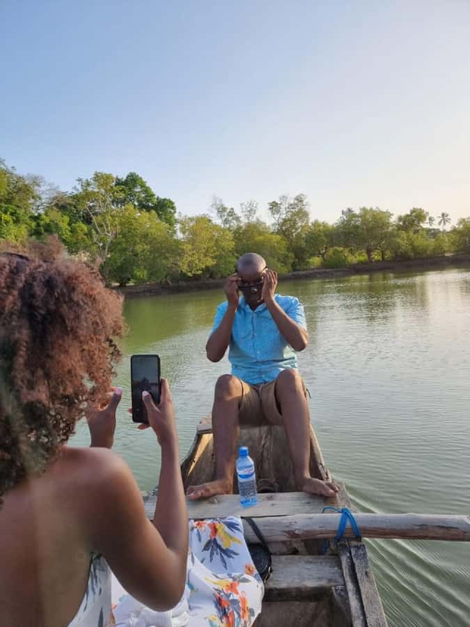 Diani Beach: Kongo River Estuary Sundowner Boat Tour - Boarding the canoe at the river
