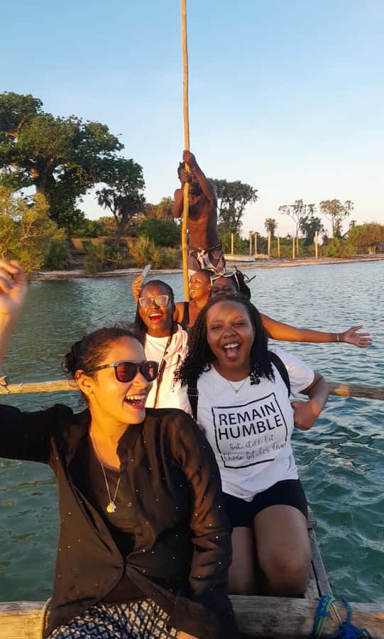 Diani: Sunset Cruise along Kongo River on Wooden Canoe boat - The sunset return to Kongo Beach