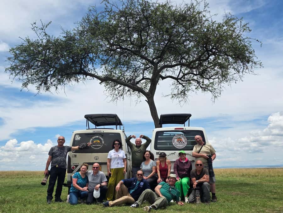 Elephant Orphanage Trust, Giraffes & Bomas of Kenya Day Tour - The 11 am to noon elephant orphanage visit