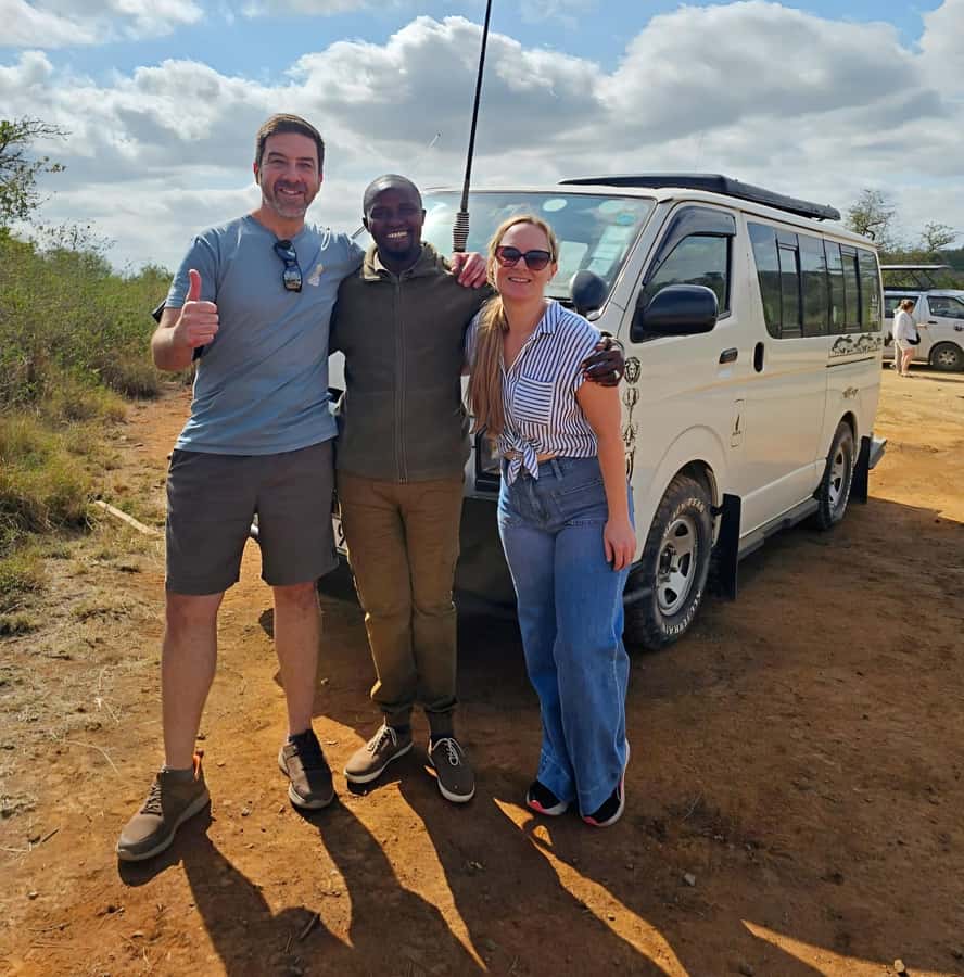 Elephant Orphanage Trust, Giraffes & Bomas of Kenya Day Tour - Lunch and a taste of Kenyan food