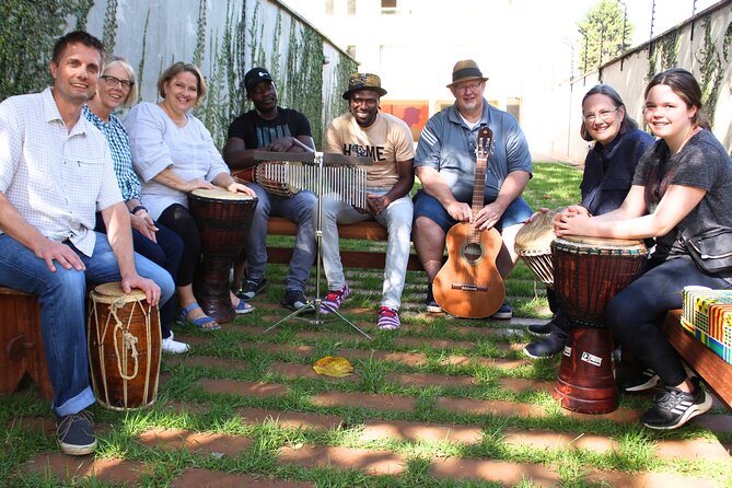 Enjoy Local Cuisine, Music & drumming with @Senyorcjeysofficial - Cooking a Kenyan dish together