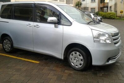 From JKIA Airport: Nairobi private transfer in a car (3 pax max)