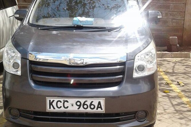 From Mombasa Airport: Diani transfer in a minivan (5 pax) - Leaving Moi International Airport without the taxi queue