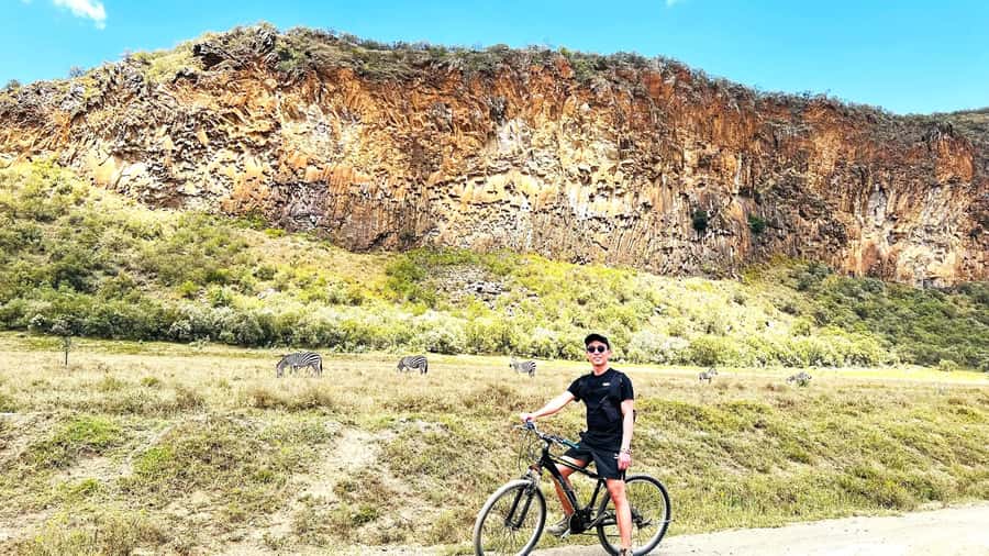 From Nairobi: Day Trip to Hells gate and Lake Naivasha - From Nairobi to the Great Rift Valley