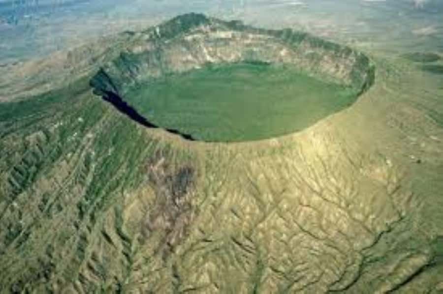 From Nairobi: TRIP TO MOUNT LONGONOT NATIONAL PARK - Starting at 6,000 feet