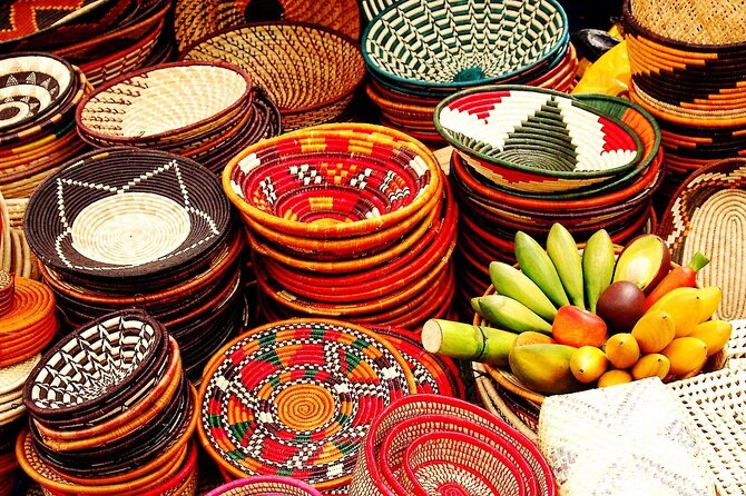 Full day tour in Mombasa - A local lunch keeps the day grounded