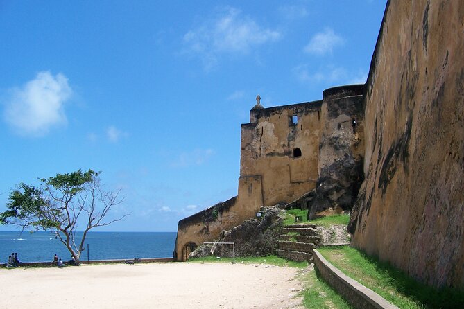 Full day tour in Mombasa - The Mombasa Tusks are a short, useful photo stop