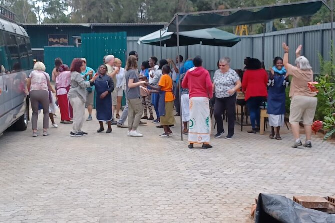 Half Day Excursion Tour in Nairobi - Meeting Rothschild giraffes at the Giraffe Centre