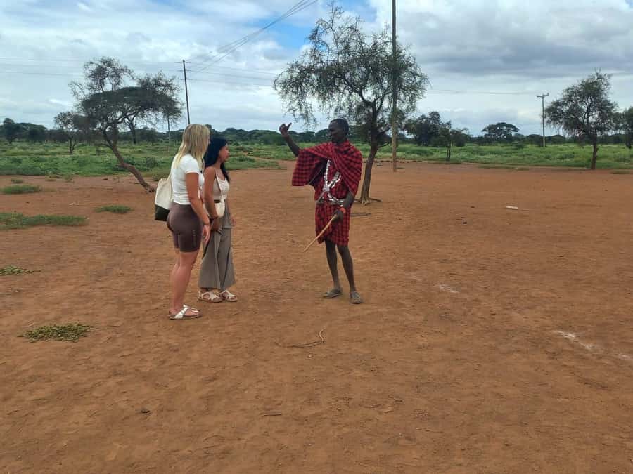 HALF DAY TOUR MASAI VILLAGE FROM NAIROBI WITH PICKUP&DROPOFF - Music, dance, and the social side of the visit