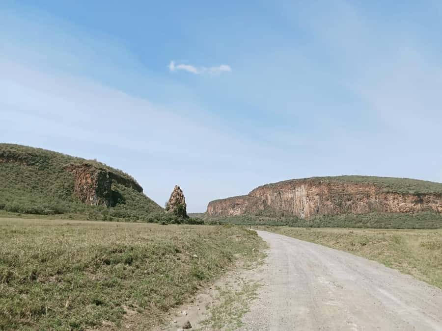 HELLS GATE AND LAKE NAIVASHA DAY TRIP FROM NAIROBI. - Three hours of cycling, walking, and geothermal scenery