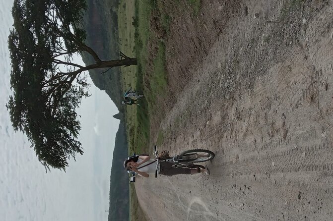 Hells Gate National Park & Lake Naivasha Day Trip from Nairobi - Practical planning for a six-hour day