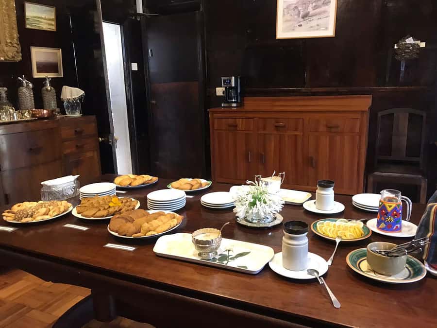 Kaimbethu tea farm tour and lunch package - Guides, languages, and group size