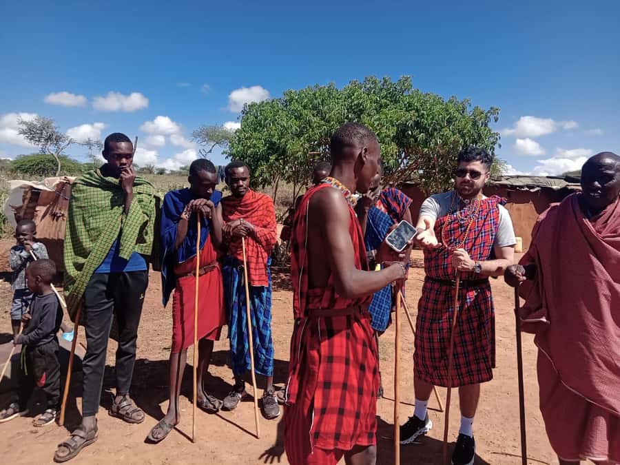 Kenya: Maasai Village Visit with Traditional Dance Show - Reaching the village from Nairobi