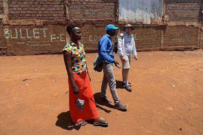 Kibera Slum Tour with a Local - Meeting Kibera through people who live there