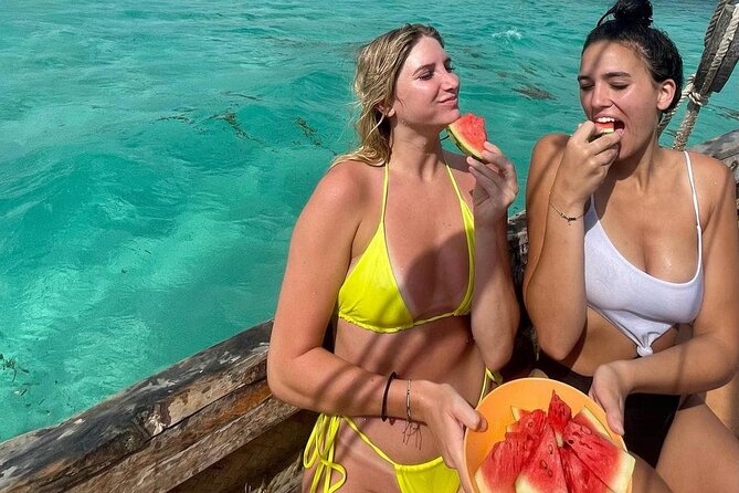 Kisite Mpunguti Day Trip. A day of Oceanic Wonders - Wasini Island lunch and the cost of extras