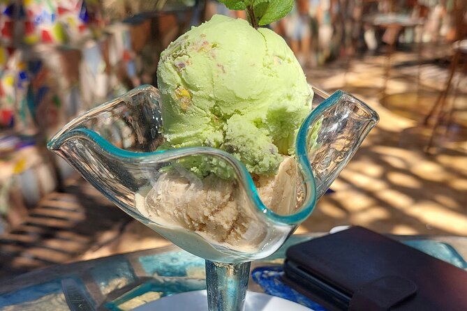 Kitengela Anselm Hot Glass tour - Cappuccino, Ice Cream, and a Vegetarian Café