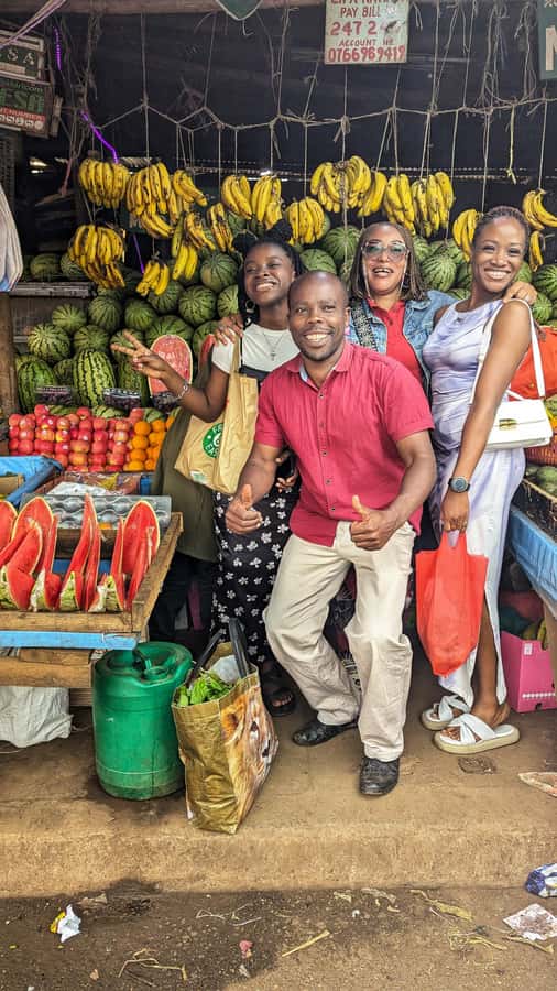 Local Market Tour and Traditional Meal Cooking Class - What the strong feedback tells you
