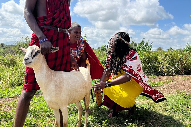 Masai village Day Tour Experience - The Bisil Cattle Market