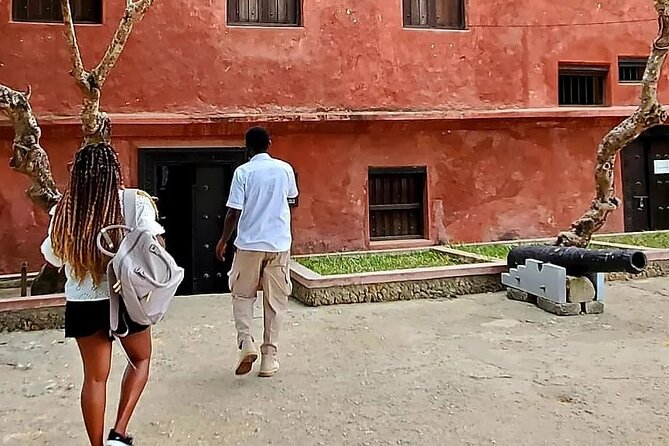 Mombasa city tour - Spice markets, tea, and the everyday city