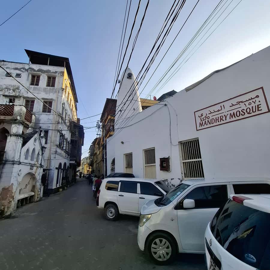 MOMBASA:FortJesus,OldTown,SpiceMarket, Shiva Temple DayTour. - What the $35 price really covers