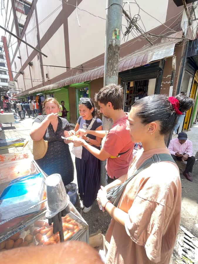 Nairobi: 1 Hour Gastronomic and Street Food tour of Nairobi - Nairobi on a plate, from samosas to nyama choma