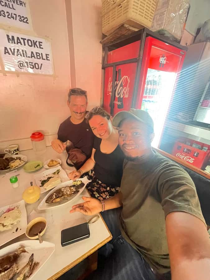 Nairobi: 1 Hour Gastronomic and Street Food tour of Nairobi - The 20-minute tasting stop