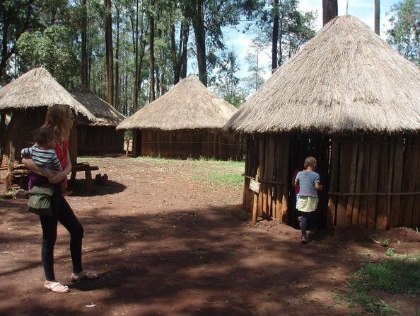Nairobi city sights, Giraffe Encounters and Bomas Kenya Tour - Key points to know before booking
