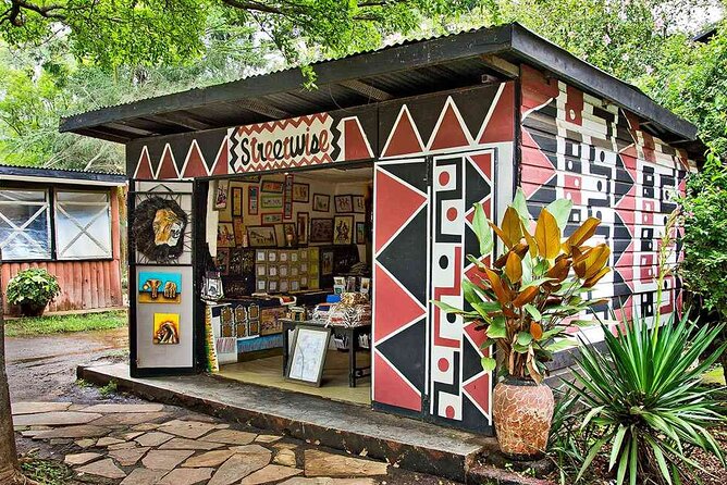 Nairobi cultural souvenir shopping tour with a local - What $60 buys you for the day