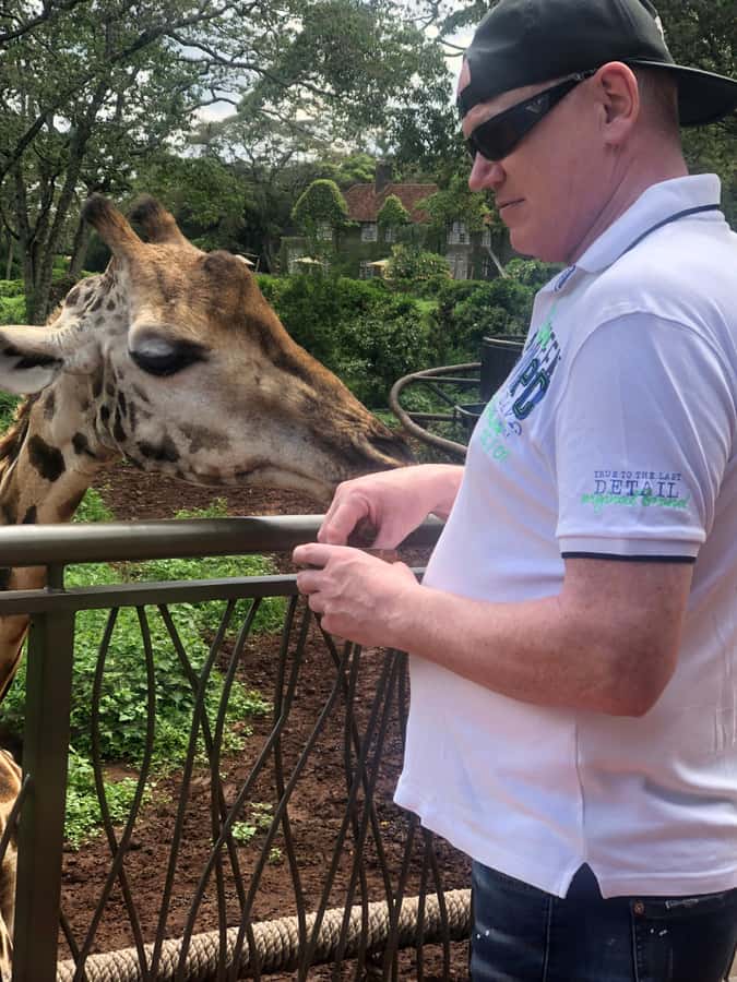 Nairobi: Elephant Sanctuary and Giraffe Center Day Tour - The 15-minute ride to the Giraffe Centre