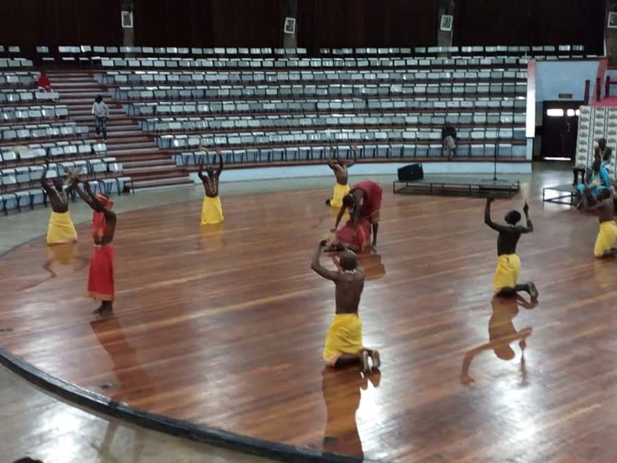 Nairobi: Elephants, Giraffes, Karen Blixen & Bomas Tour - Two hours with Karen Blixen