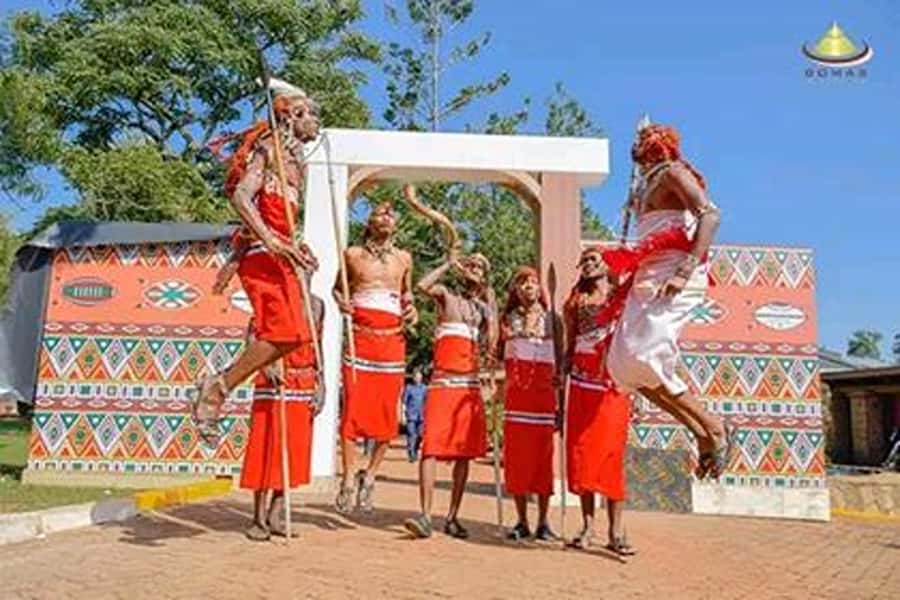 Nairobi: Guided Afternoon Tour to Bomas of Kenya. - The traditional homes make the show easier to understand