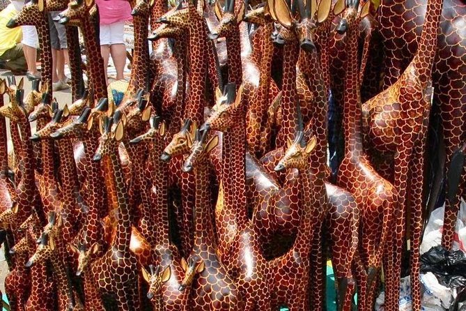 Nairobi Guided Cultural Shopping Experience Day Tour - City Market is where bargaining becomes part of the experience