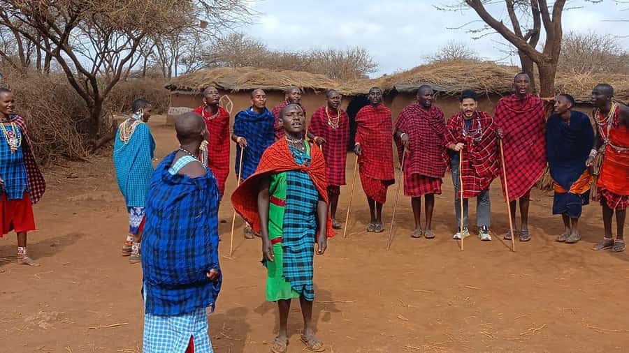 Nairobi: Masai Village Day Tour with Local Guide - Kajiado and the First Two Hours