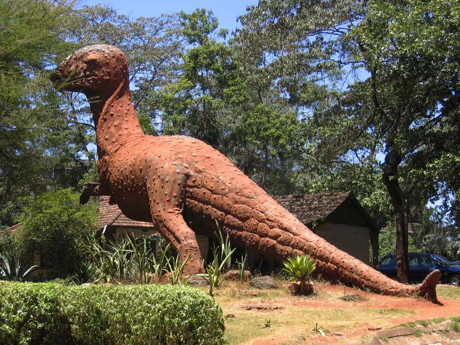 Nairobi: Museum, KICC, Giraffe Centre & Bomas of Kenya Tour - Key points at a glance