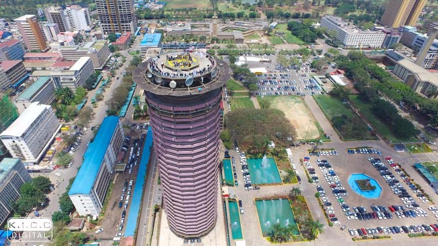 Nairobi: Museum, KICC, Giraffe Centre & Bomas of Kenya Tour - Nairobi National Museum and the story beneath your feet
