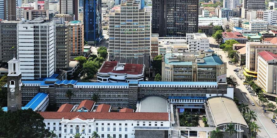 Nairobi National Museum & City Tour. - Walking central Nairobi from KICC to City Market