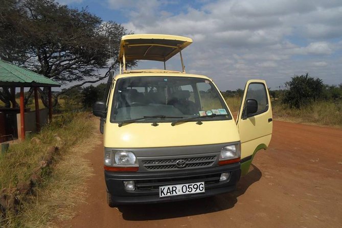 Nairobi National Park 1.p.m Game Drive - Rhino Country With a City Skyline